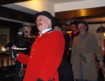 The final song of the final performance for 2013 in The Saracen's Head (photo: John McNeil)