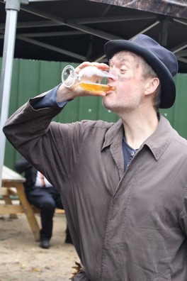 Ah - some Cider for a change. (Photo: L. Armstrong/M. Seyler)